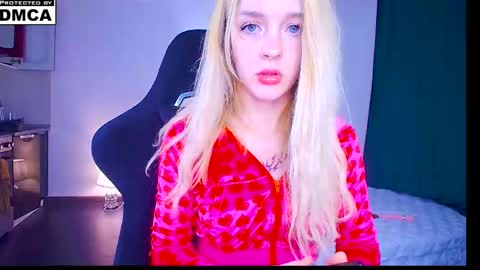 Sofia online show from May 18, 4:07 am