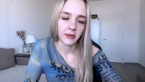 Snapshot of sailormoon666_ chatting on February 19, 10:01 am Sofia online show from February 19, 10:01 am