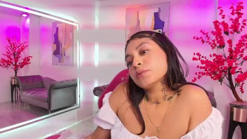 Sally  online show from April 9, 2:36 am