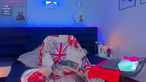 Snapshot of sallybrown_ chatting on September 17, 9:18 am miss Sally online every night from 1am to 8am  Colombia time online show from September 17, 9:18 am