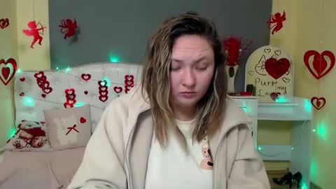 Sally online show from February 15, 4:48 am