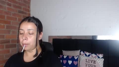   online show from March 28, 8:41 pm