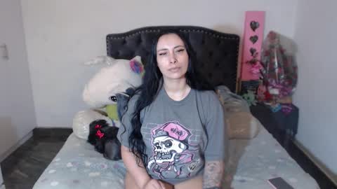 yenny online show from February 3, 6:22 am