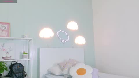   online show from January 9, 11:47 am