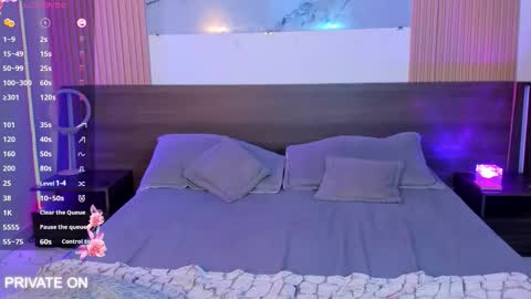 Snapshot of samantha_moons chatting on October 10, 10:03 pm samantha_moons online show from October 10, 10:03 pm