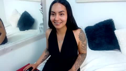 samantha_vaker online show from February 4, 9:18 pm