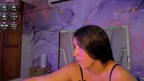 samanthacollins1 online show from October 31, 1:15 pm