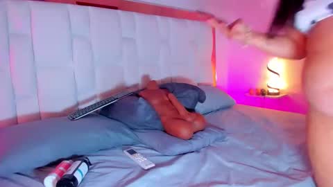 Sam online show from October 4, 2:06 am