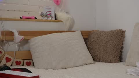 Samantha online show from December 7, 7:21 pm