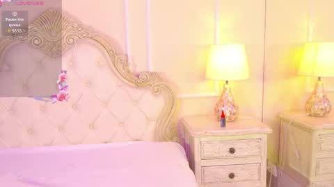 Samantha  online show from April 7, 5:09 am