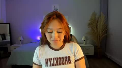 Snapshot of samara_hilton_2 chatting on September 22, 8:29 pm samara_hilton_2 online show from September 22, 8:29 pm