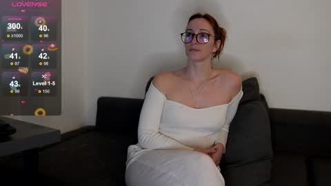Snapshot of samarafromthewell chatting on January 30, 9:47 pm Samara From The Well online show from January 30, 9:47 pm