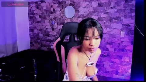 samiacooper25 online show from March 13, 8:26 am