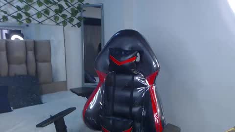 Snapshot of samycollens chatting on October 21, 11:58 am SAMY online show from October 21, 11:58 am