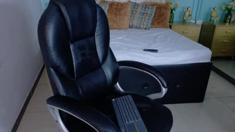 Samy  online show from March 28, 3:33 pm