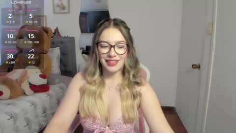 Samanta online show from March 25, 12:41 pm