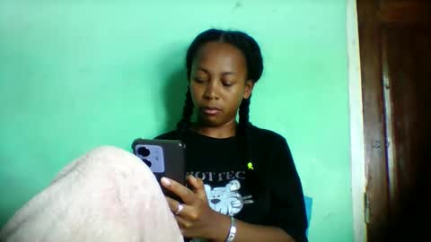 sandra1253099 online show from March 28, 8:36 am