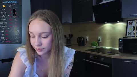 Snapshot of sandra_buika chatting on February 23, 3:56 pm Sandra      Lillys Page    online show from February 23, 3:56 pm