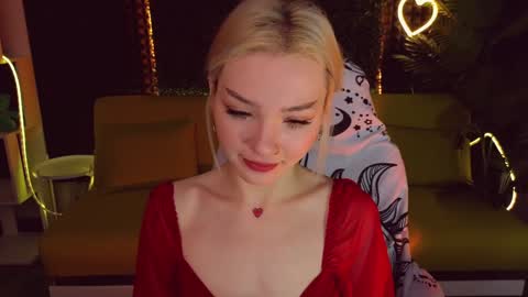 Sandy  online show from February 5, 1:26 am