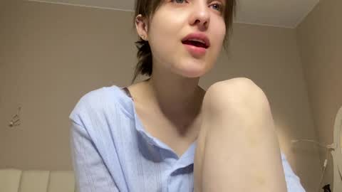 Anny online show from April 10, 10:49 pm