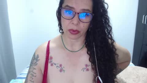 Sara hot46 online show from May 26, 10:47 am
