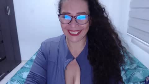Sara hot46 online show from February 23, 9:03 pm