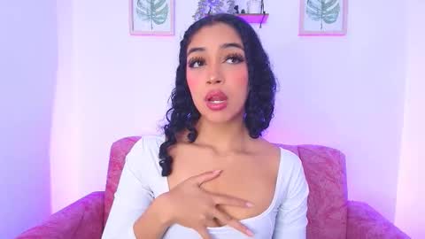 Sara Jhonson  online show from February 23, 9:44 pm