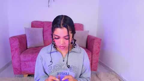 Sara Jhonson  online show from October 4, 11:31 pm