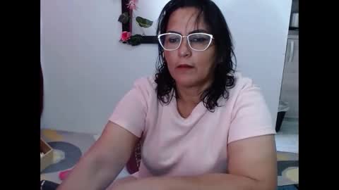 Sara love online show from January 9, 7:18 pm