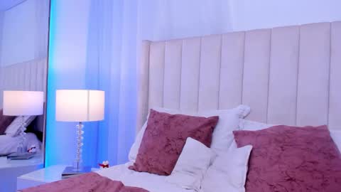 Snapshot of sara_sanders chatting on October 3, 9:31 pm sara_sanders online show from October 3, 9:31 pm