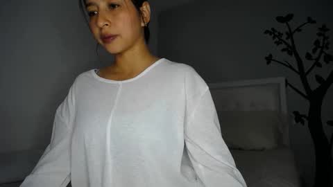 Sara online show from June 3, 9:42 pm