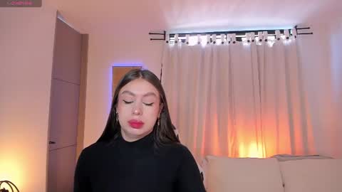 sara cavali online show from June 27, 12:22 pm