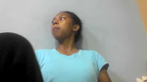 sarah146341 online show from April 17, 4:47 am