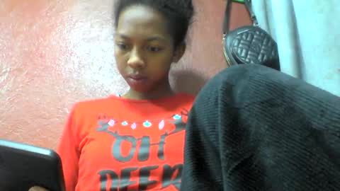 sarah146341 online show from June 18, 4:03 am