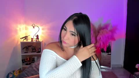 Sarah Valkiria  IG  Sar lanister online show from January 18, 11:22 pm