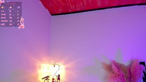 Sarah Valkiria  IG  Sar lanister online show from February 22, 3:45 am