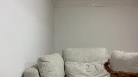 Snapshot of sarah_heart_aus chatting on January 16, 10:42 am Sarah Heart Aus online show from January 16, 10:42 am