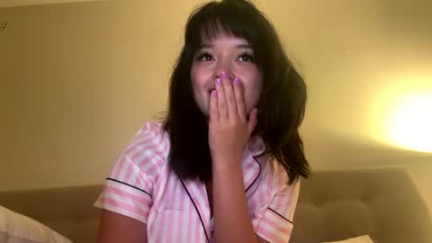 Snapshot of sarah_heart_aus chatting on March 3, 11:47 am Sarah Heart Aus online show from March 3, 11:47 am