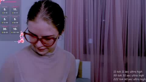 Sarah online show from May 13, 6:46 pm