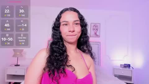 sarah_ortizz online show from September 9, 3:01 pm