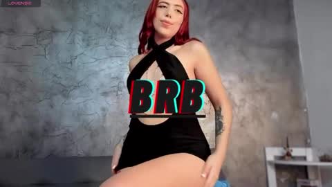 sarahgrant_ online show from March 29, 3:16 am