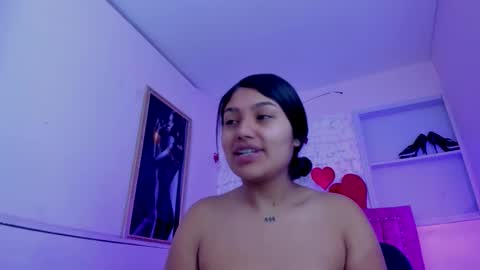 sarastonesx online show from October 8, 10:41 am