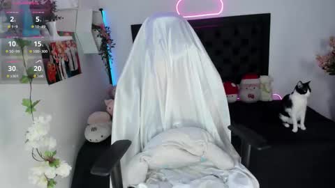 Sara online show from November 14, 12:43 am