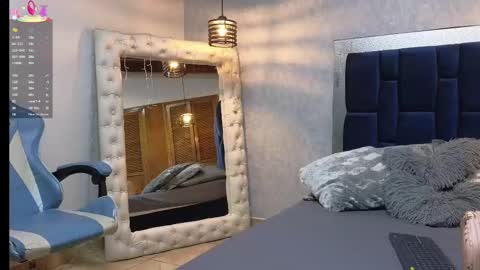 Sara W online show from February 24, 1:19 pm