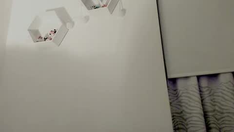 Saray  online show from February 17, 4:12 am