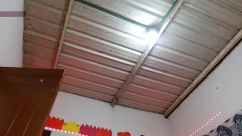 Sara Jimenez online show from April 13, 8:04 am