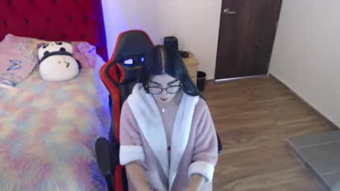 saray online show from April 15, 7:58 pm