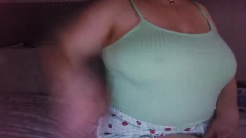 Sara online show from April 14, 11:49 pm