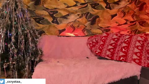 Christina Chris online show from December 12, 4:04 am