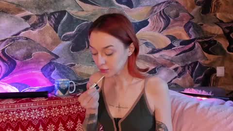 Christina Chris online show from January 6, 3:42 am